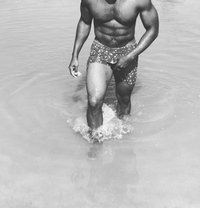 Kens - Acompañantes masculino in Lagos, Nigeria