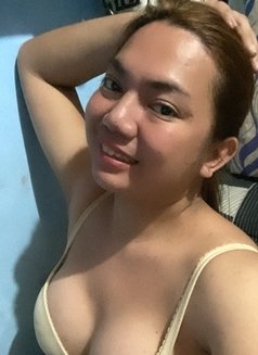 Kenta Brown - Transsexual escort in Manila Photo 2 of 6