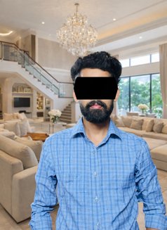 Kenuka - Male escort in Colombo Photo 1 of 1