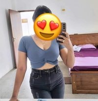 Kenuli - escort in Colombo