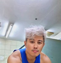 Kenuy - Acompañantes masculino in Manila