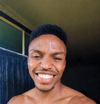 Kenyan king🇰🇪 - masseur in Mombasa