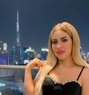 Kenza - puta in Dubai Photo 2 of 7