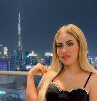 Kenza - puta in Dubai Photo 2 of 7