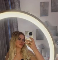 Kenza - escort in Dubai