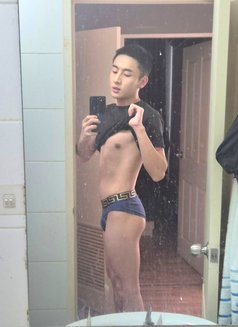 Kenza Big Dick New Coming - Acompañantes masculino in Muscat Photo 7 of 9