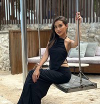 Kenza hot service - escort in Bali Photo 29 of 30