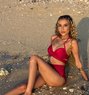 Kenza hot service - escort in Bali Photo 2 of 28