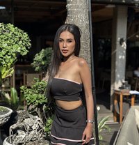 Kenza hot service - escort in Bali Photo 30 of 30