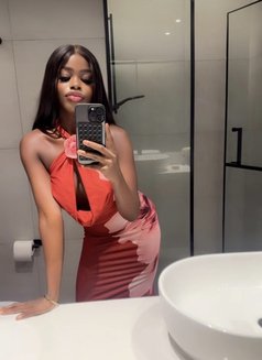 Keona Moist - puta in Kuala Lumpur Photo 15 of 24