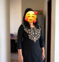 Kerala Aunty in Ajman | Independent - escort in Sharjah