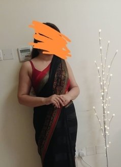 Kerala Busty Girl Full Fun - puta in Abu Dhabi Photo 2 of 3