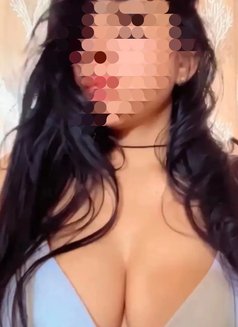 Kerala Independent Exotic Beauty Now - puta in Al Juffair Photo 1 of 3