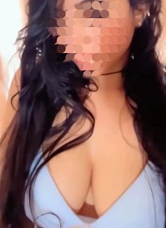 Kerala Independent Exotic Beauty Now - puta in Al Juffair Photo 2 of 3
