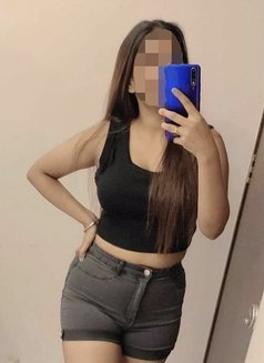 Kerala Independent Girl for Exotic Fun - puta in Kuwait Photo 3 of 3