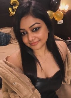 Kerala Vip Mallu Escorts Direct Payments - puta in Thiruvananthapuram Photo 1 of 3