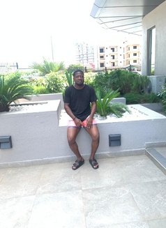 Kerem - Acompañantes masculino in Accra Photo 3 of 5