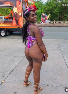 Kerry Berry - puta in Scarborough Photo 2 of 2