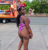 Kerry Berry - puta in Scarborough