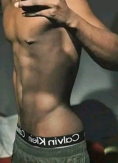 Kerry - Acompañantes masculino in Mombasa Photo 3 of 3