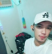 Kerwin - Male escort in Manila