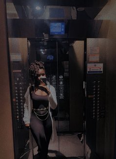 Kesha Ebony - escort in Shenzhen Photo 2 of 4
