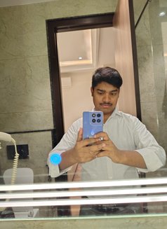 Keshav - Male adult performer in Jaipur Photo 7 of 9