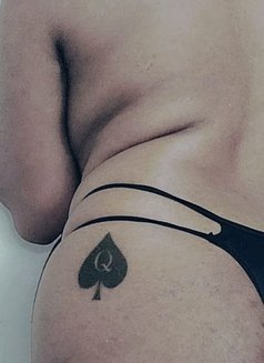 Keshi Andrea (Queen of Spades) - puta in Colombo Photo 5 of 11