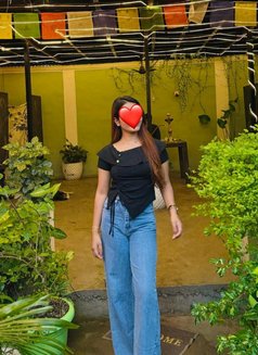 Meet and pay service no any scam - puta in Kathmandu Photo 1 of 2