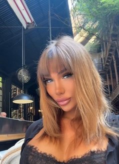 Kesy - Transsexual escort in Tbilisi Photo 18 of 21