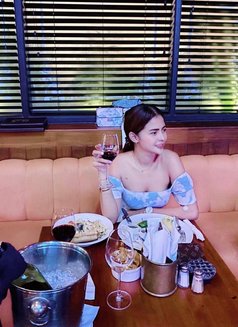 Kesya - escort in Bali Photo 3 of 19
