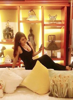 Kesya - escort in Bali Photo 15 of 19