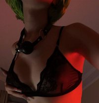Ketrin Versatile with big bang! - Transsexual escort in Khobar
