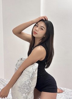 Ketty - escort in Muscat Photo 10 of 12