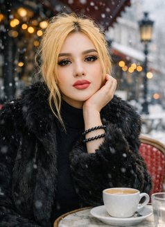 Ketty Bull - Transsexual escort in Bangalore Photo 13 of 13