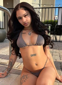 Ketty, Student Here - puta in Ahmedabad Photo 1 of 4