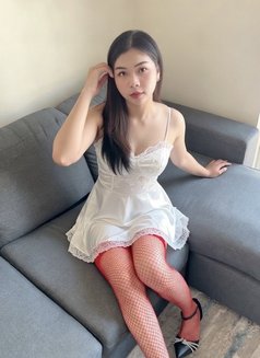 Ketty - escort in Muscat Photo 14 of 14