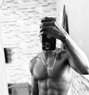 Kevin 2307 - masseur in Accra Photo 13 of 13