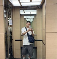 kevin - masseur in Shanghai