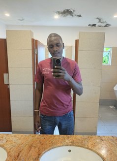Kevin Escort Ke - Acompañantes masculino in Mombasa Photo 3 of 3