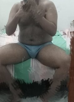 Kevin FOR SEX WITH MATURE LADIES - Male escort in Colombo Photo 4 of 4