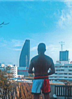 Kevin - Male escort in Dubai Photo 4 of 5