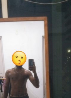Kevin Fresh and New - Acompañantes masculino in Kolkata Photo 6 of 8