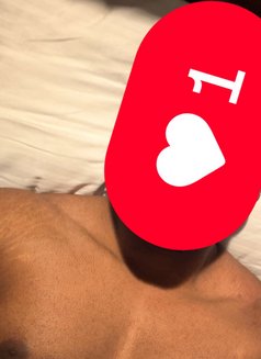 Kevin full service for Ladies - Male escort in Colombo Photo 4 of 5