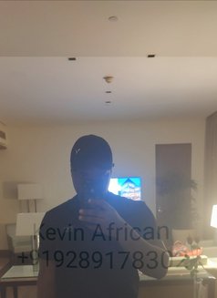 Kevin Genuine African BBC(5k/Hr Min10k) - Male escort in New Delhi Photo 2 of 5
