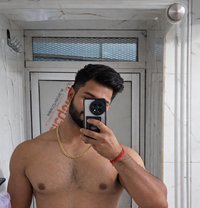 Kevin - Acompañantes masculino in Bangalore