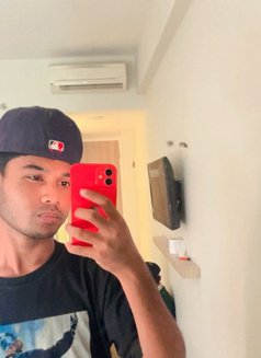 Kevin Julio - Male escort in Bali Photo 3 of 4