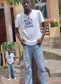 Kevin - Masajista in Mombasa Photo 2 of 4