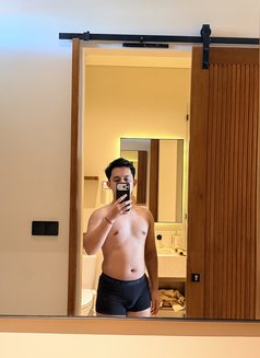 Kevin Nice Guy - Male escort in Bali Photo 10 of 10