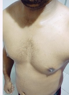 Kevin - Male escort in Dubai Photo 1 of 3